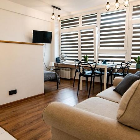 Komfortowy Apartament Scisle Centrum Radom Buitenkant foto